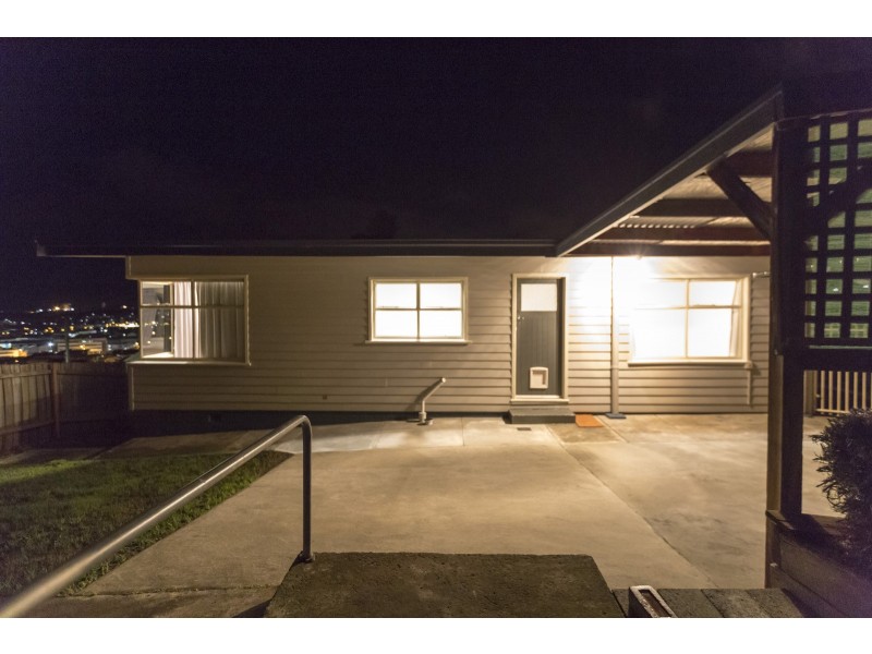 18 First Avenue, West Moonah TAS 7009
