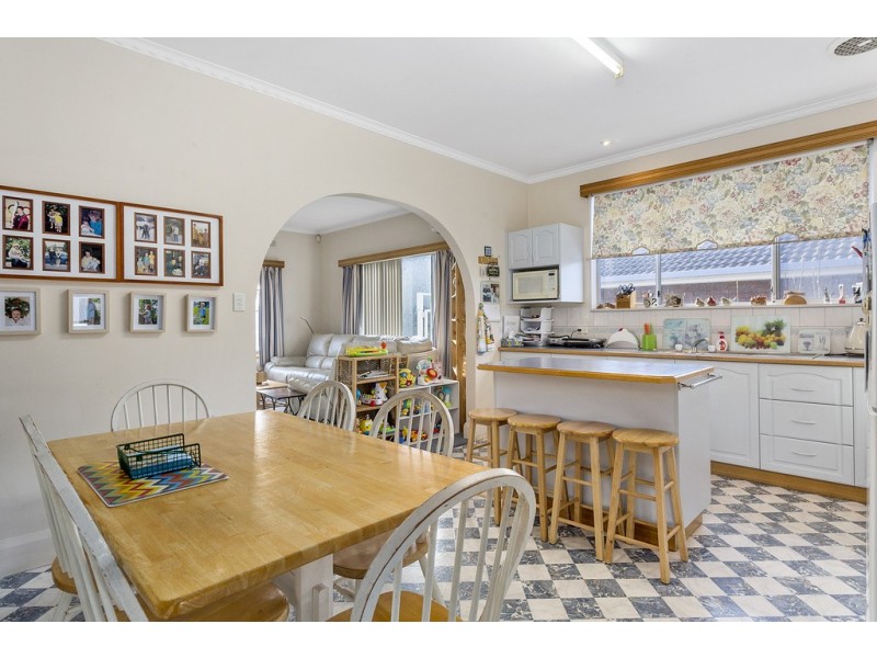 1 77 ABBOTSFIELD ROAD, Claremont TAS 7011