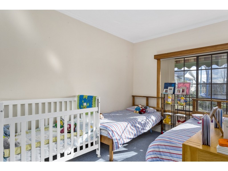 1 77 ABBOTSFIELD ROAD, Claremont TAS 7011