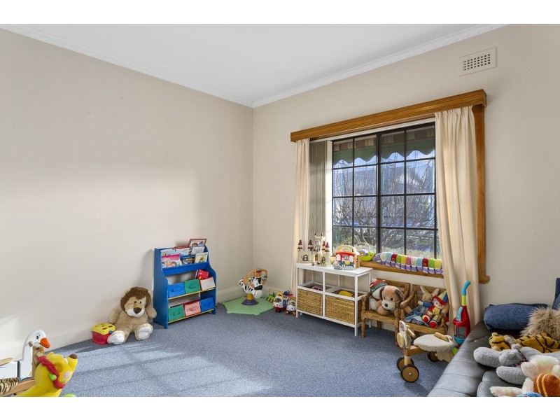 1 77 ABBOTSFIELD ROAD, Claremont TAS 7011