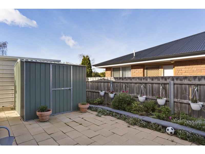 1 77 ABBOTSFIELD ROAD, Claremont TAS 7011