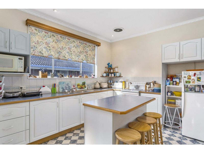 1 77 ABBOTSFIELD ROAD, Claremont TAS 7011