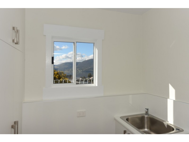2/10 Marys Hope Road, Rosetta TAS 7010