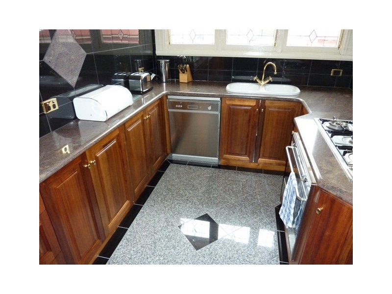 9/82 Hampden Road, Battery Point TAS 7004