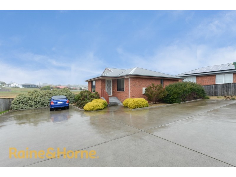 2/19 Melissa Street, Brighton TAS 7030