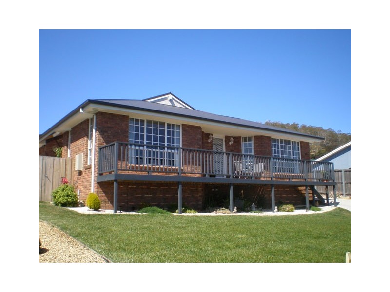 4 Ivy Close, Oakdowns TAS 7019