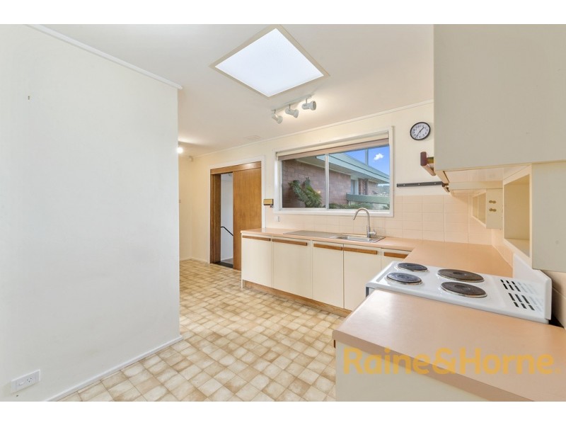 11 Silwood Avenue, Howrah TAS 7018