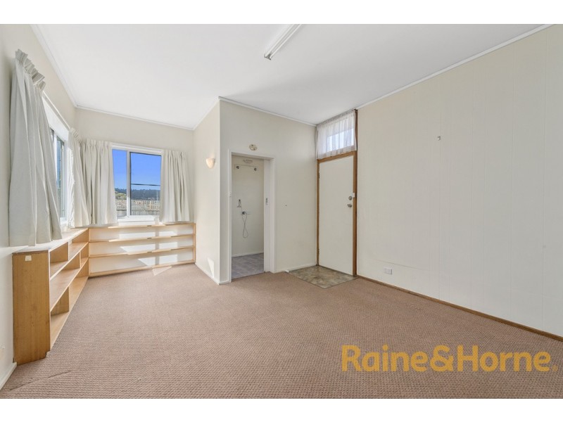11 Silwood Avenue, Howrah TAS 7018
