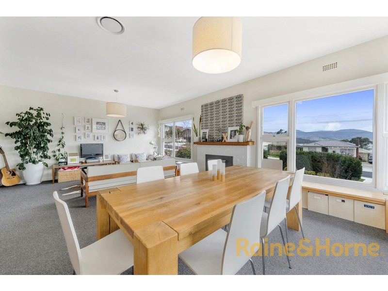 34 Topham Street, Rose Bay TAS 7015