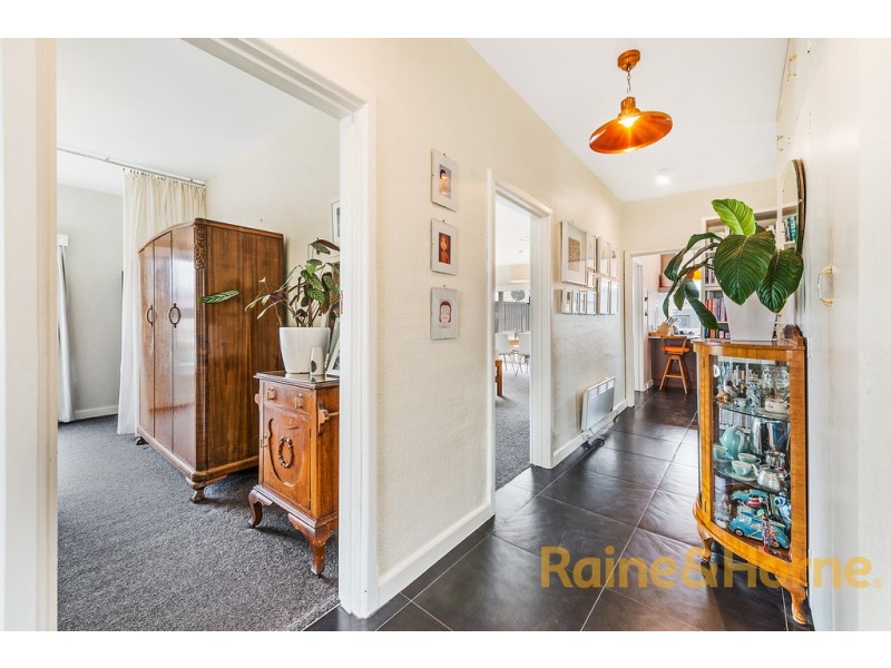 34 Topham Street, Rose Bay TAS 7015