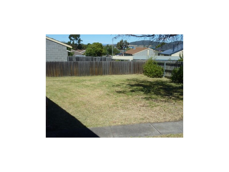 15 Benboyd Court, Rokeby TAS 7019