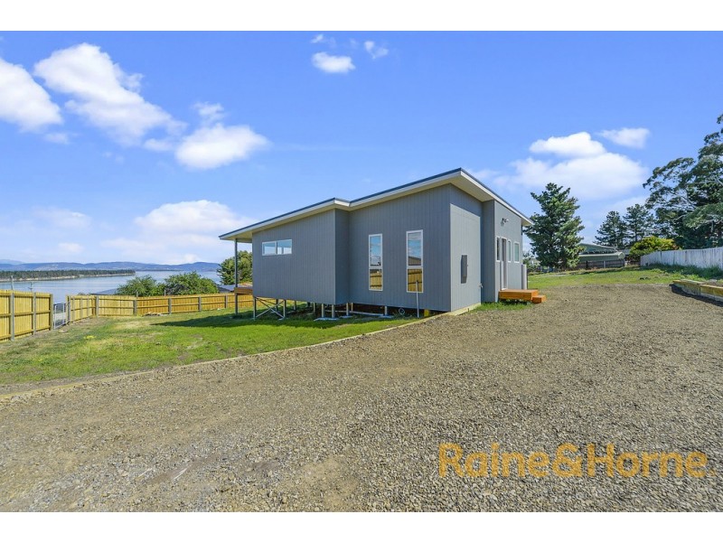 78 Lewisham Scenic Drive, Lewisham TAS 7173