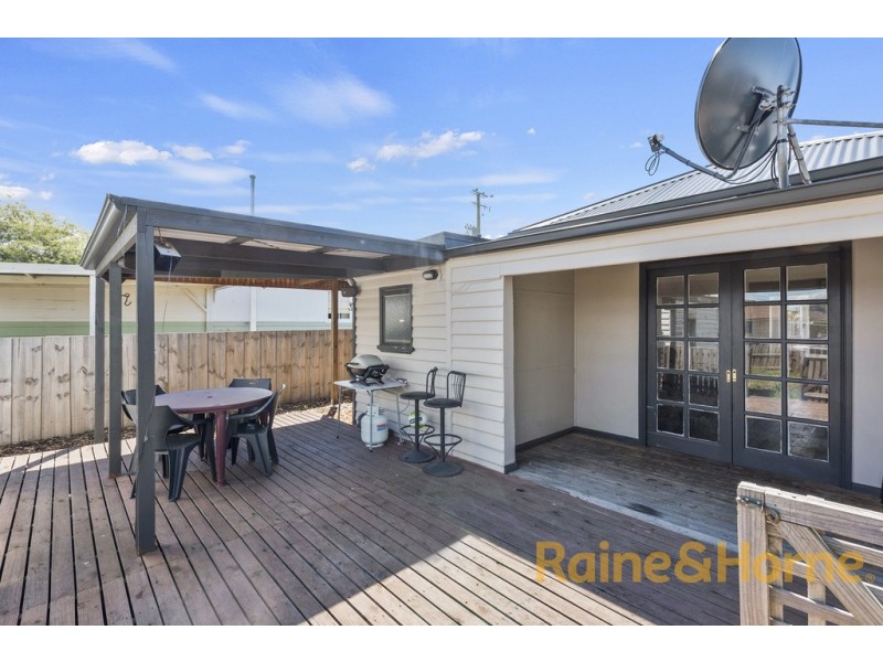 12 Raynors Road, Midway Point TAS 7171