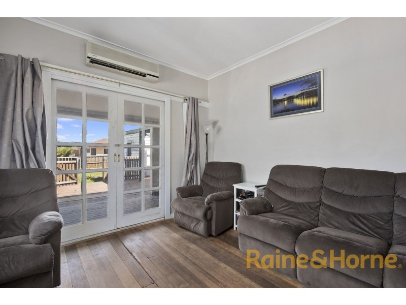 12 Raynors Road, Midway Point TAS 7171