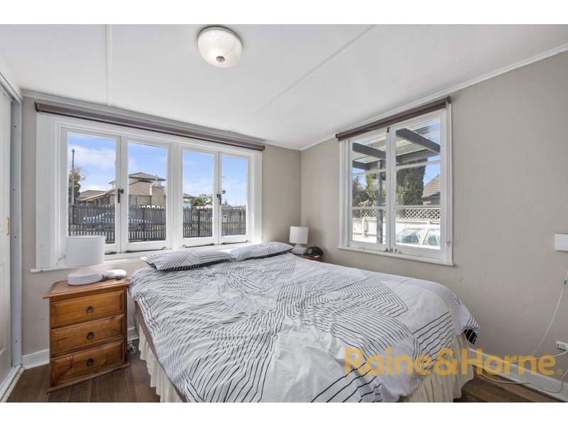 12 Raynors Road, Midway Point TAS 7171