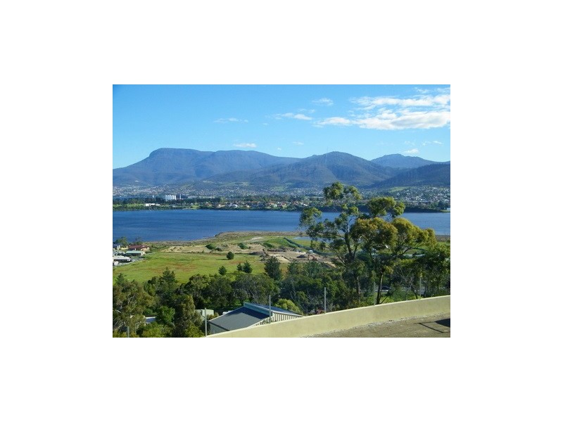 3 Peta Lane, Old Beach TAS 7017