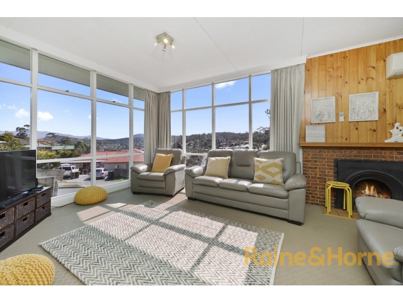 66 GORDONS HILL ROAD, Lindisfarne TAS 7015