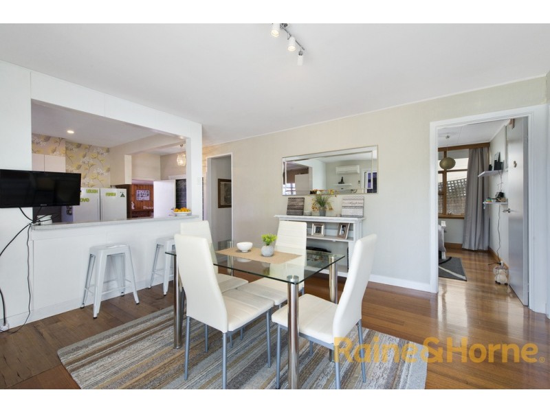 66 GORDONS HILL ROAD, Lindisfarne TAS 7015