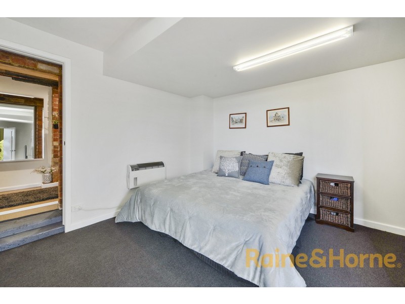 66 GORDONS HILL ROAD, Lindisfarne TAS 7015