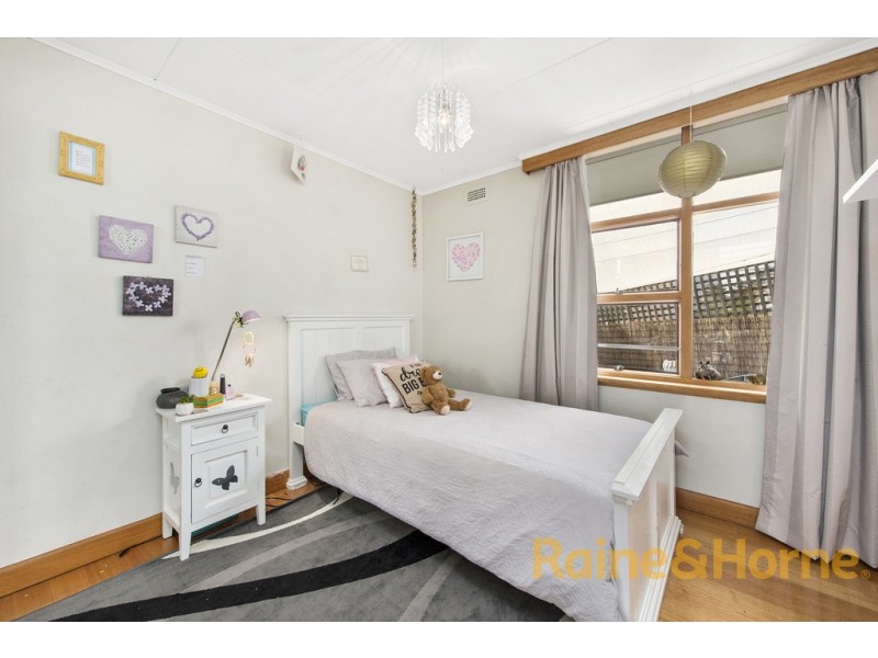 66 GORDONS HILL ROAD, Lindisfarne TAS 7015