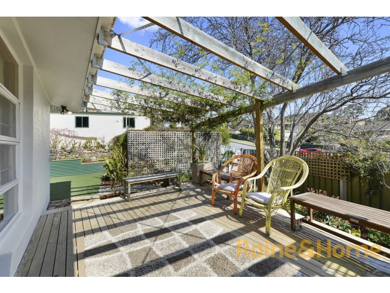 66 GORDONS HILL ROAD, Lindisfarne TAS 7015