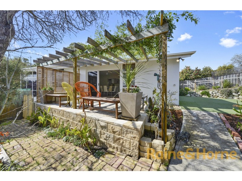 66 GORDONS HILL ROAD, Lindisfarne TAS 7015