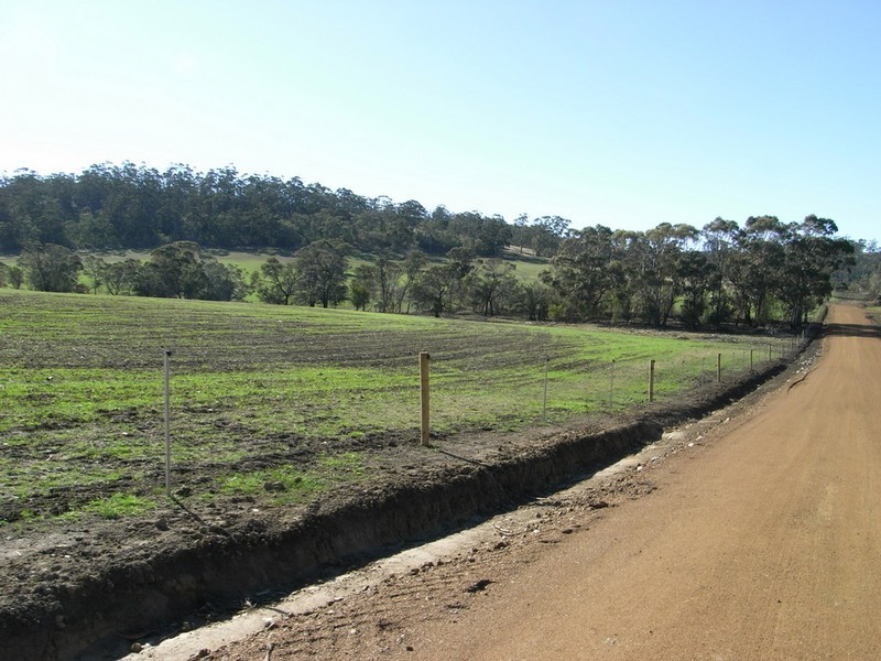 445 Brinktop Road, Penna TAS 7171