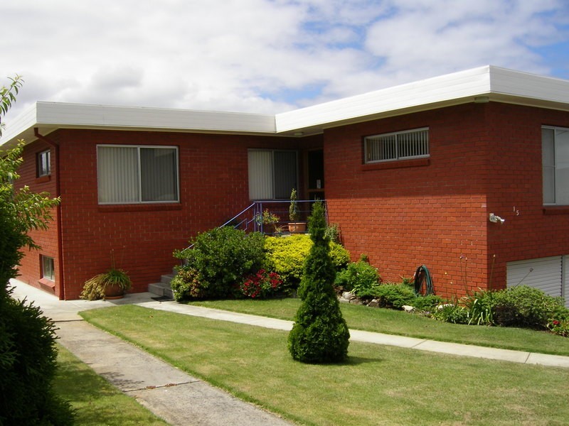15 River Street, Bellerive TAS 7018