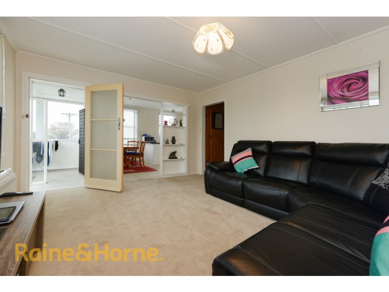 14 Brodie Street, Claremont TAS 7011