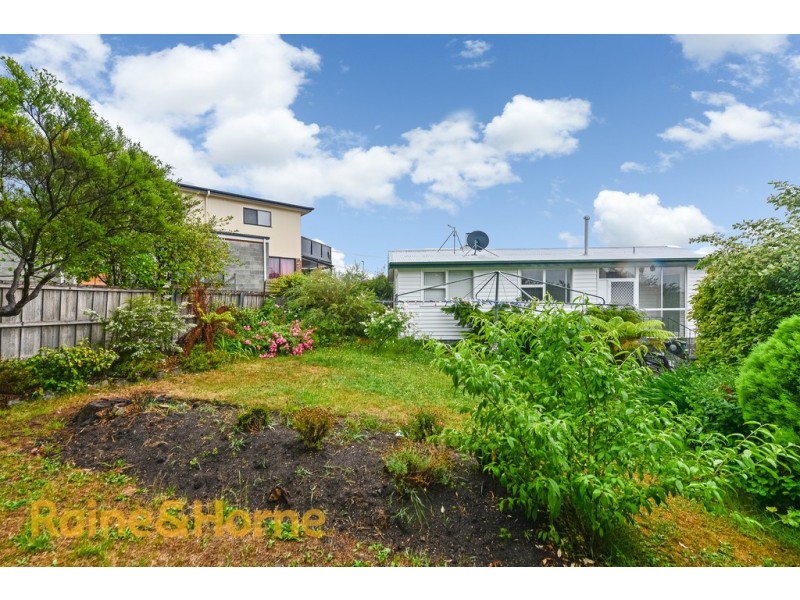 14 Brodie Street, Claremont TAS 7011
