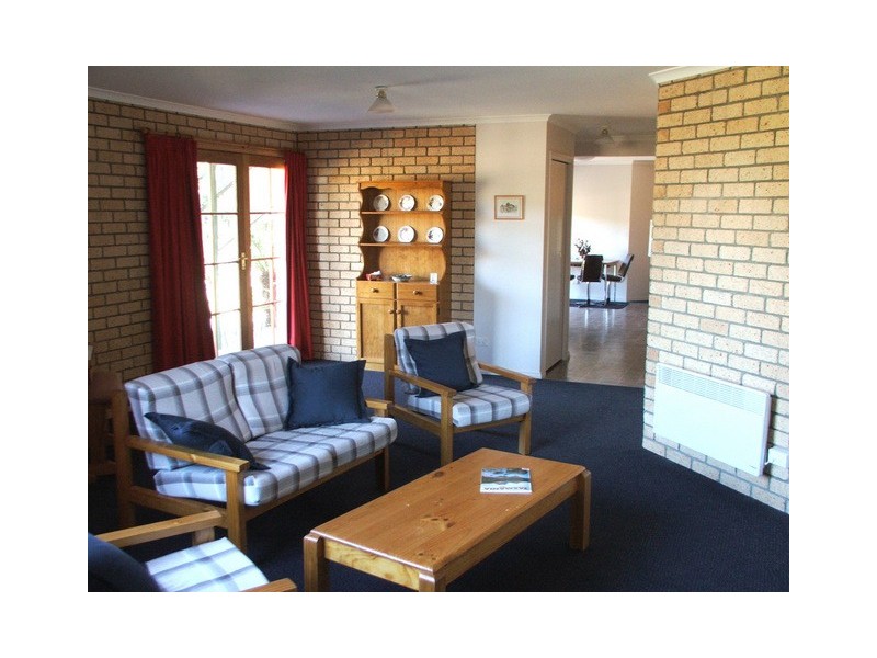 277 Flagstaff Gully Road, Lindisfarne TAS 7015