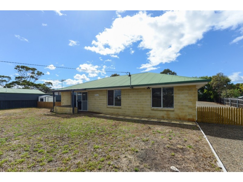 1 Nicholas Avenue, Dodges Ferry TAS 7173