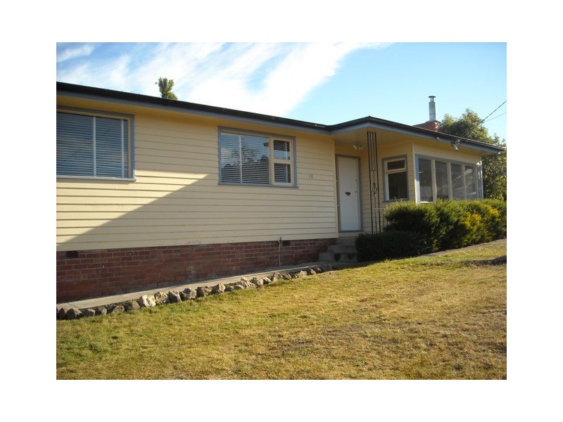 18 Phoenix Street, Howrah TAS 7018