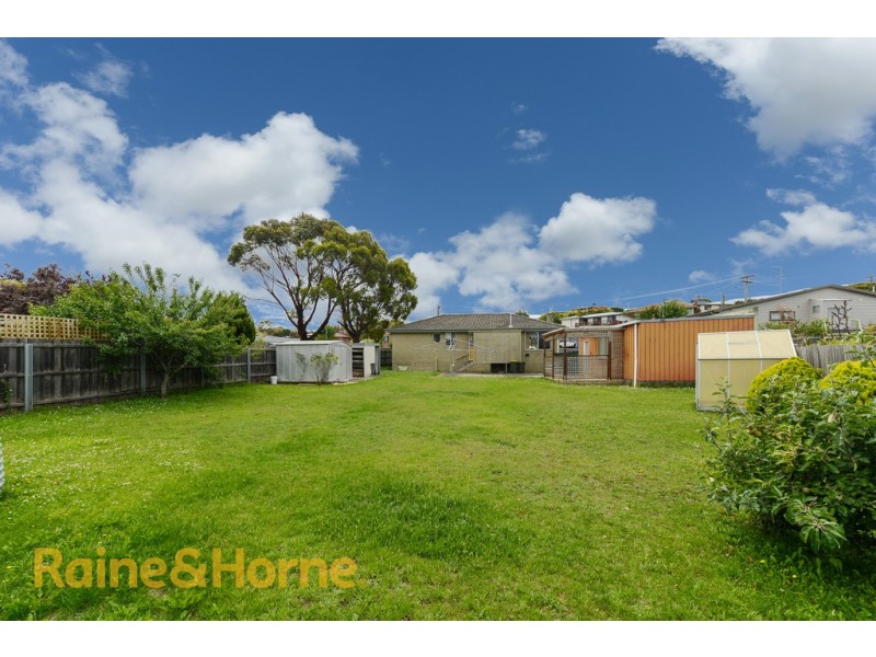 41 Kanooka Street, Rokeby TAS 7019