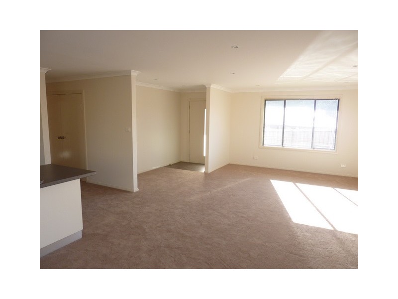 2/11 Bonnett Place, Mornington TAS 7018