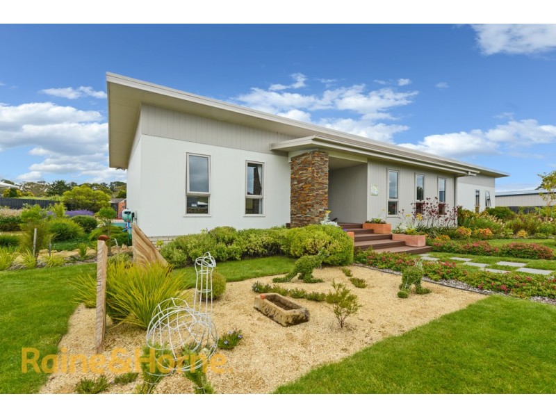 13 Vivalenett Close, Seven Mile Beach TAS 7170