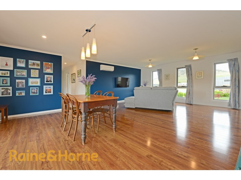 13 Vivalenett Close, Seven Mile Beach TAS 7170