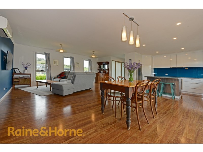 13 Vivalenett Close, Seven Mile Beach TAS 7170