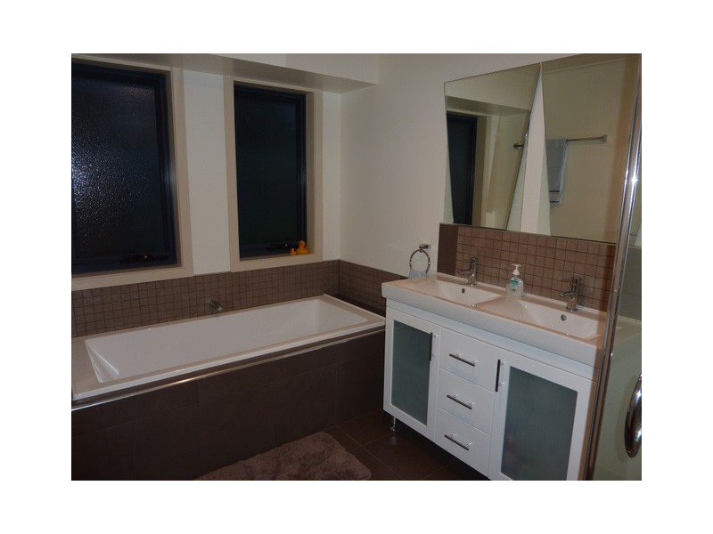 4 Calverton Place, South Arm TAS 7022