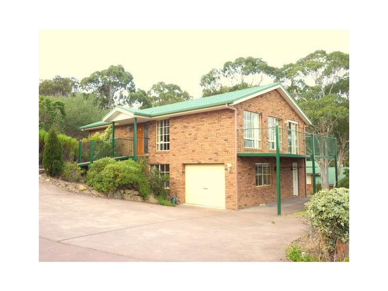 8/42 Sherwood Court, Lindisfarne TAS 7015
