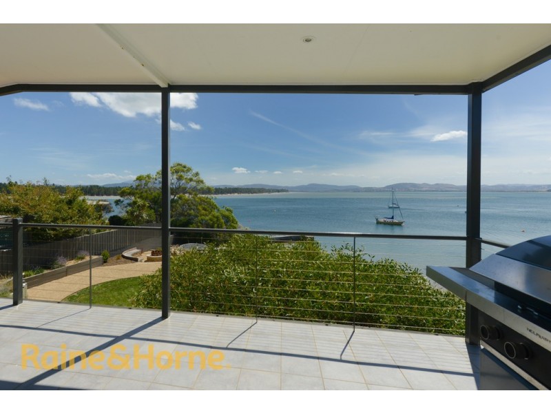 97 Lewisham Scenic Drive, Lewisham TAS 7173