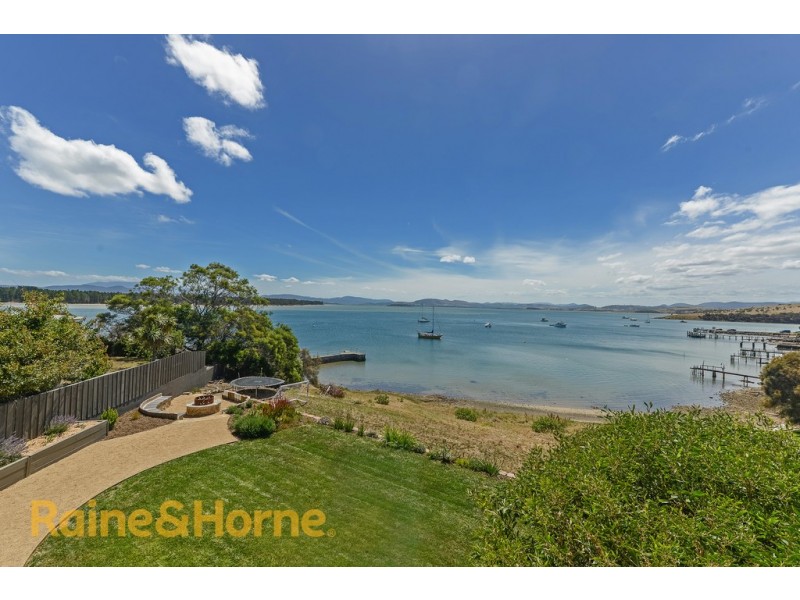 97 Lewisham Scenic Drive, Lewisham TAS 7173