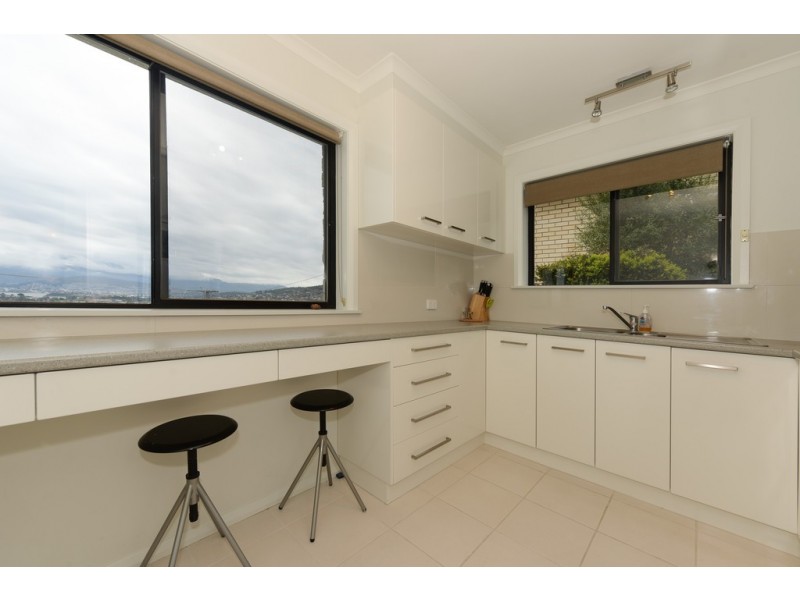 1/58 Norma St, Howrah TAS 7018