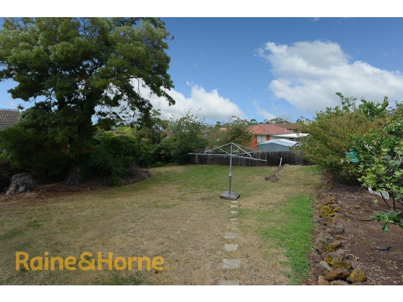 6 Maum Street, Rokeby TAS 7019