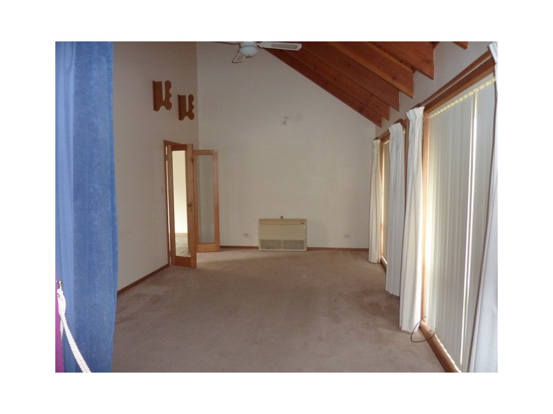 427 Clifton Beach Road, Clifton Beach TAS 7020