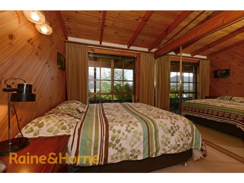 20 Clives Avenue, Old Beach TAS 7017