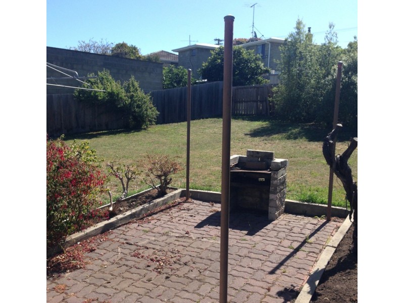20 Calvert  Street, Rokeby TAS 7019