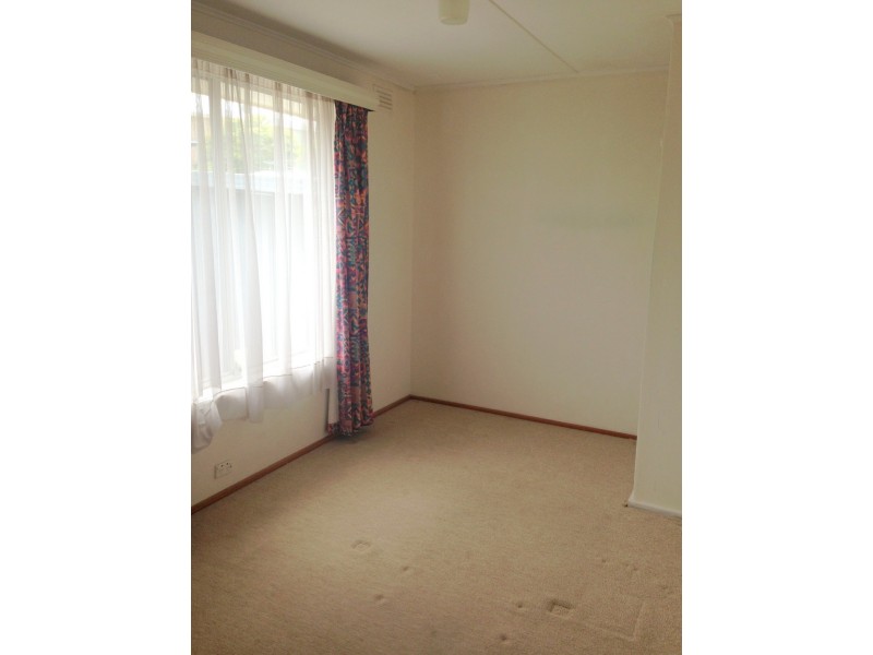 20 Calvert  Street, Rokeby TAS 7019