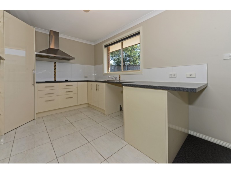 1 and 2/53 Emmaline Court, Rokeby TAS 7019