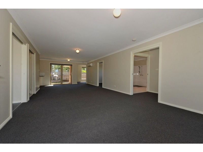 1 and 2/53 Emmaline Court, Rokeby TAS 7019